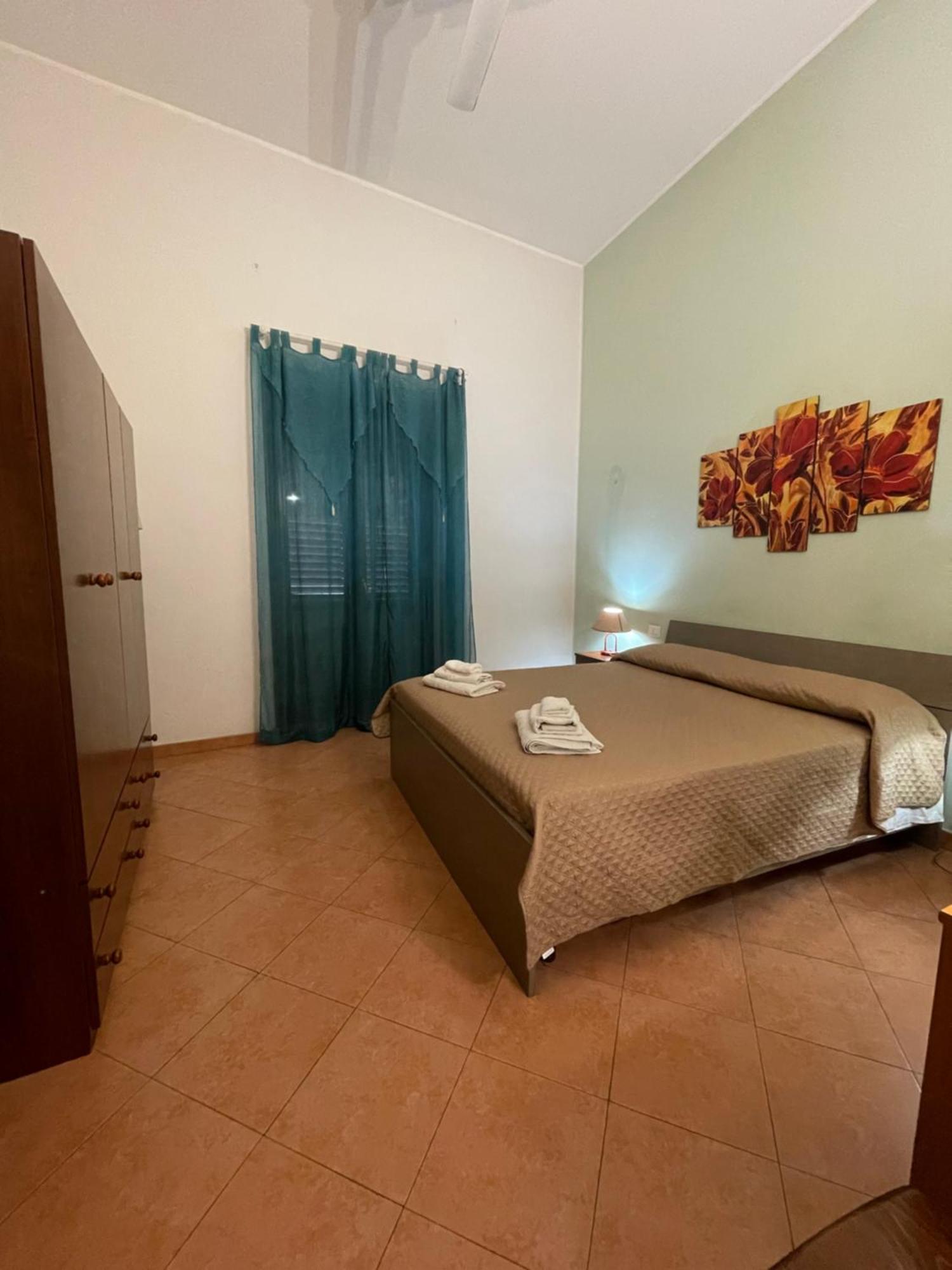 Ferienwohnung Hola Cathedral House Cadorna Palermo Exterior foto